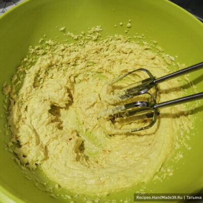 Сливочное масло, ванильный сахар, соль, цедра 1 лимона 