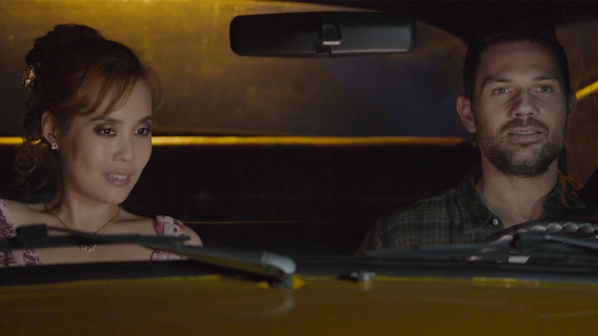 Фантастическая мелодрама поднимающая распространенную проблему петель времени.