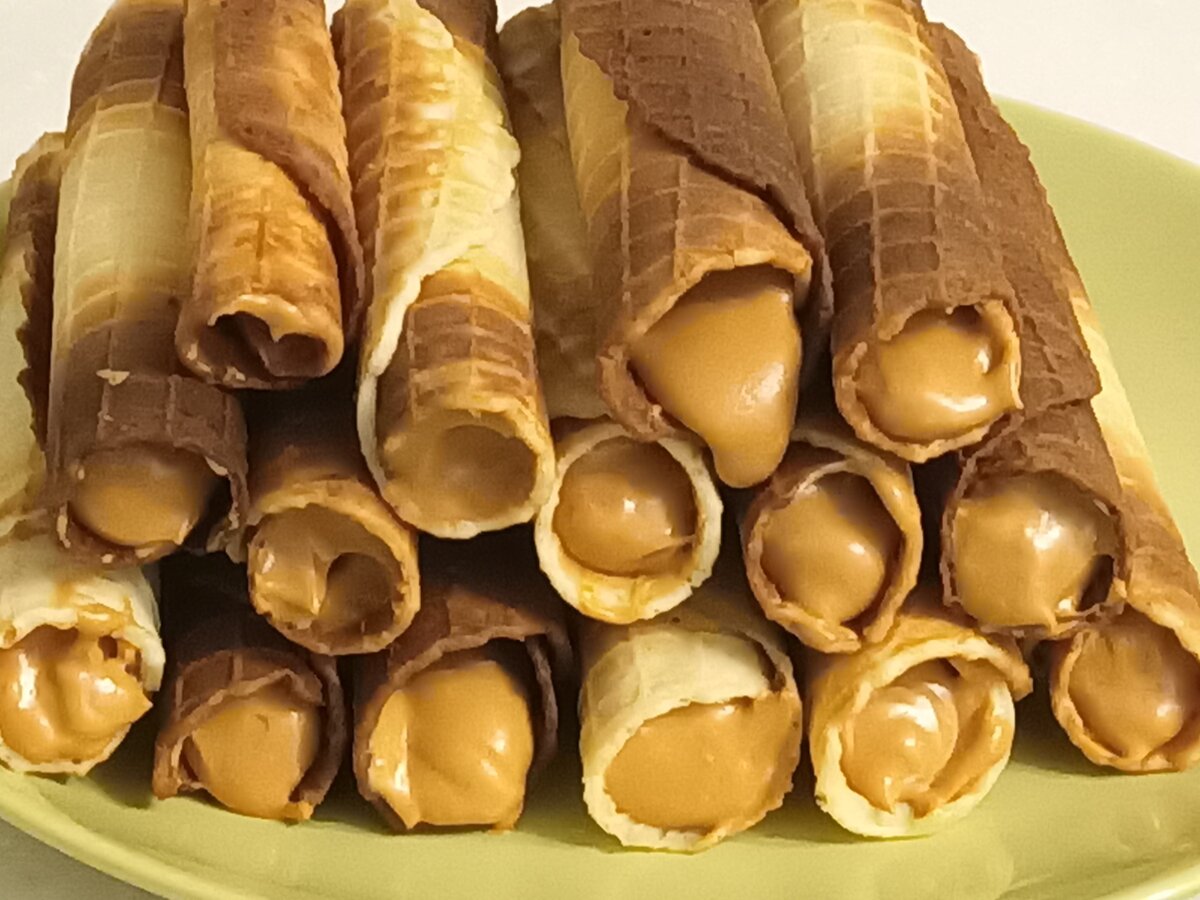 Украшение на вареной сгущёнке