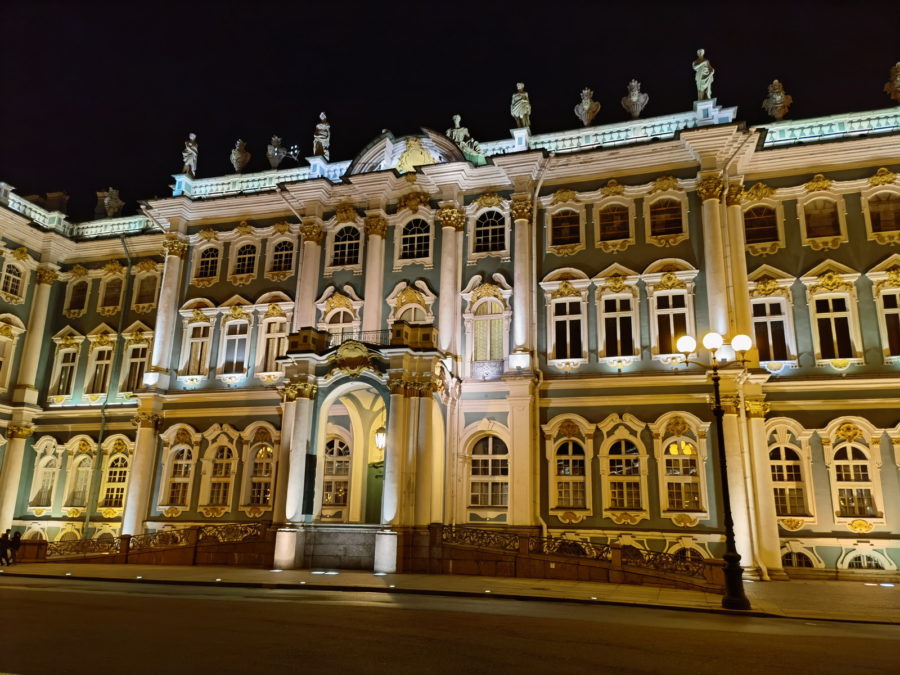 Как снимает новый Huawei Mate 40 Pro за 1200 евро? В объективе Петербург22