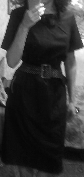 На втором фото то же платье, но акцент сделан на фигуре. Фото автора