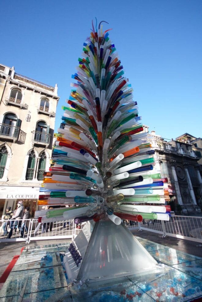 Стеклянная елка