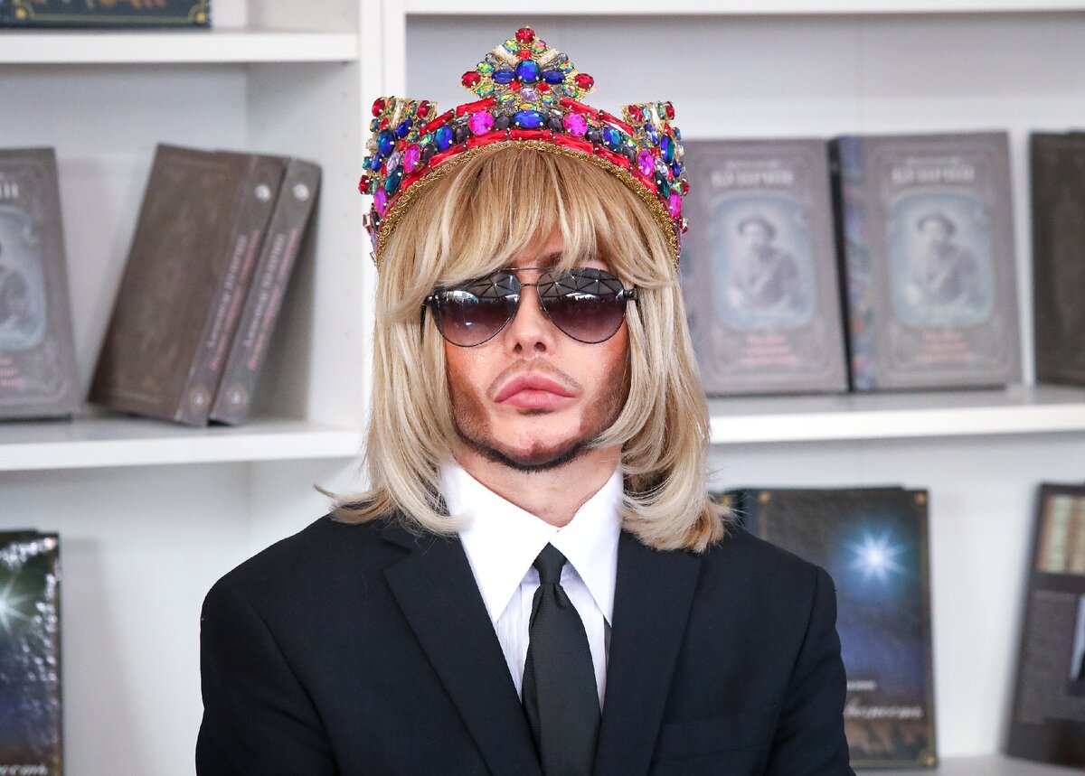 Корона - восторг, сама бы такую носила) Кредит: распространяется по CC