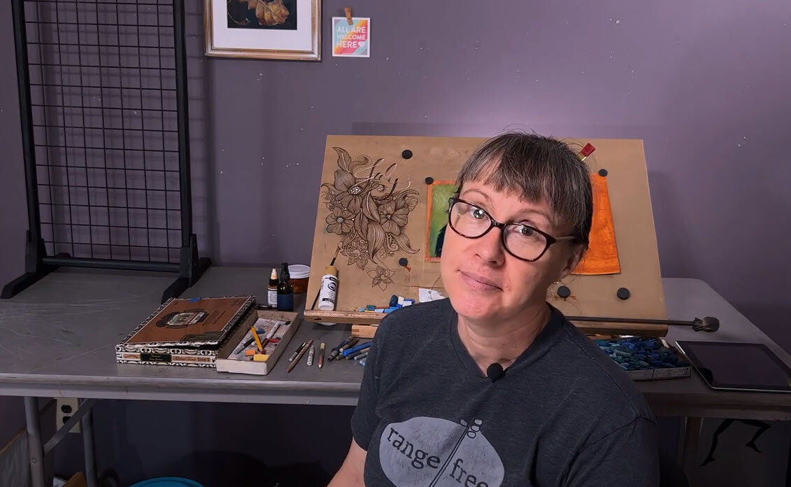 В мастерской Хоуп Мартин https://www.youtube.com/c/HopeMartinartist