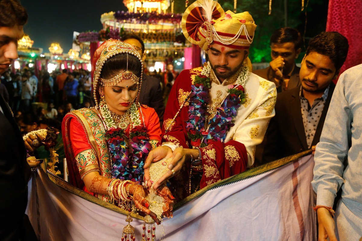 Свадьба в Индии. Невеста в Индии. Индийские Свадебные традиции. Свадебные традиции в Индии.