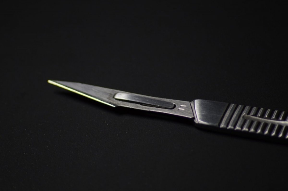    Уголовное дело завели после смерти петербурженки на пластической операции