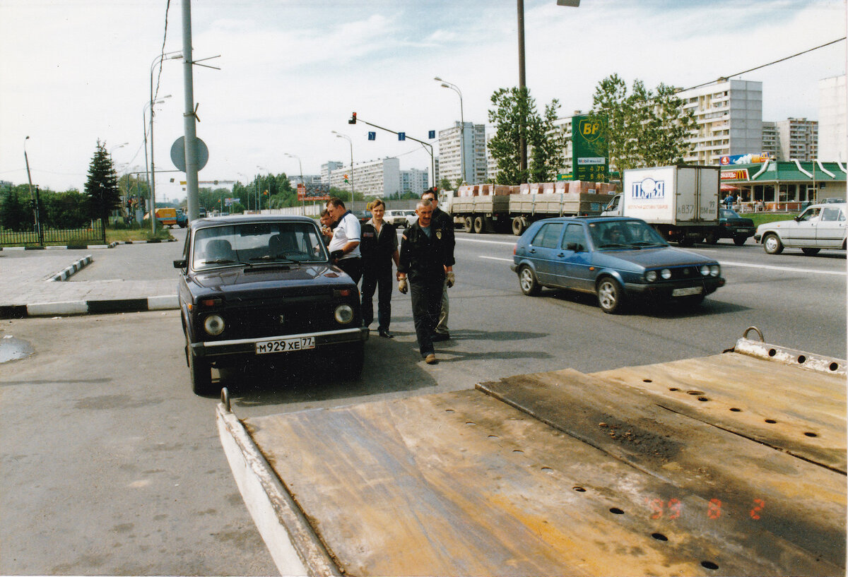 Какой была Москва в 1999 году? 15 архивных снимков города | Путешествия и  всего по чуть-чуть | Дзен