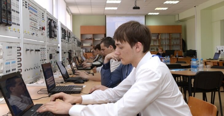 Критика в адрес колледжей