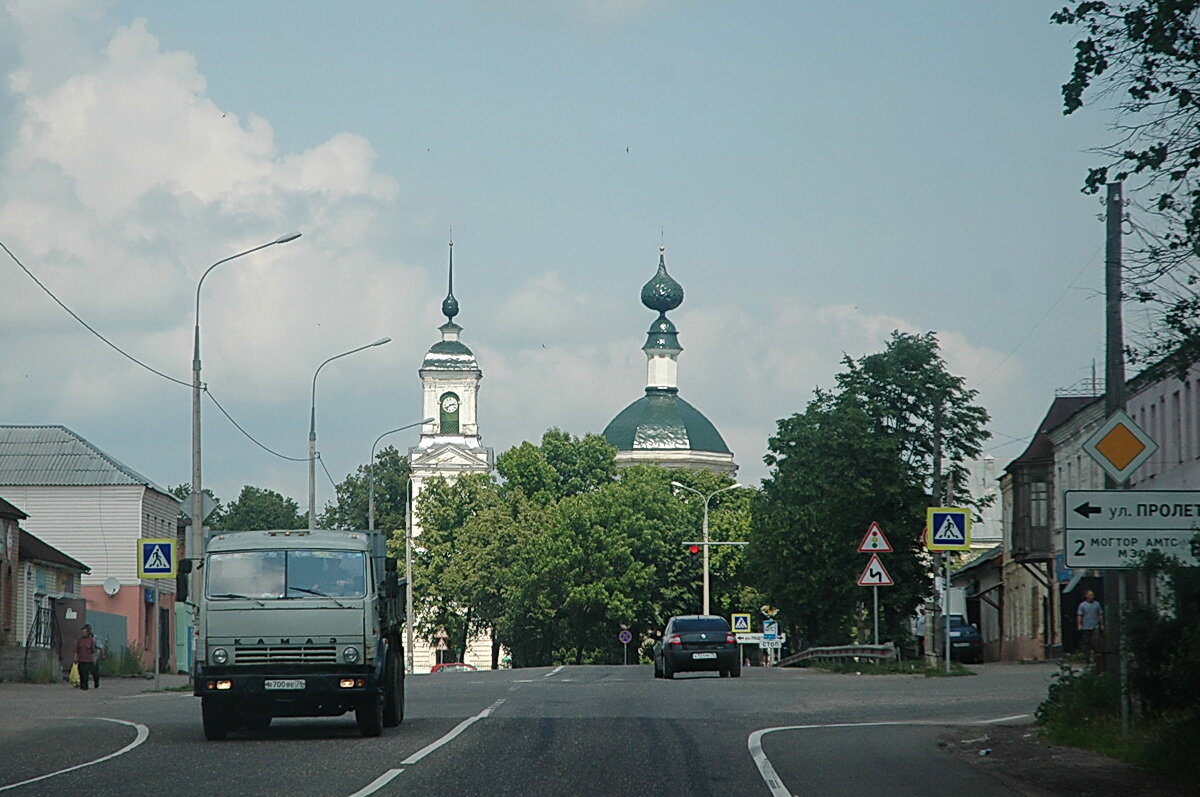 Церковь Святых апостолов Петра и Павла,1628, с. Петровское