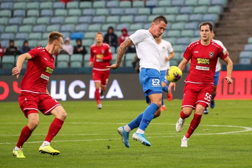 современный футбол. футбол в россии картинки. современный футбол в англии. футбол сток. современные звезды футбола.