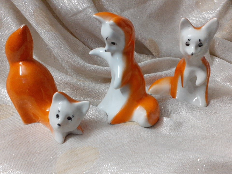 Семья рыжих плутовок.