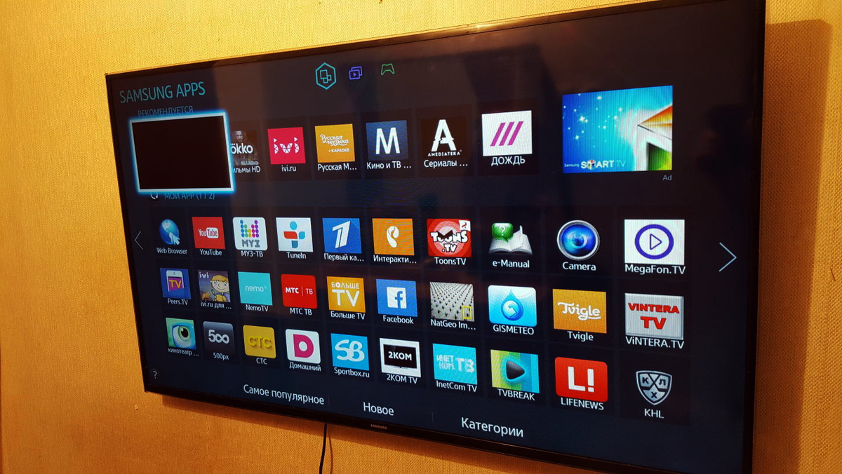 Samsung 82 дюйма Smart TV. Samsung Smart TV 48 дюймов. Телевизор Samsung смарт ТВ 42. Телевизор самсунг 42 дюйма смарт.