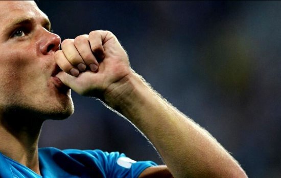 С такой зарплатой реально приходится сосать палец