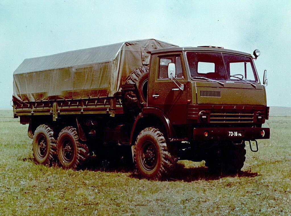 КАМАЗ-4310.