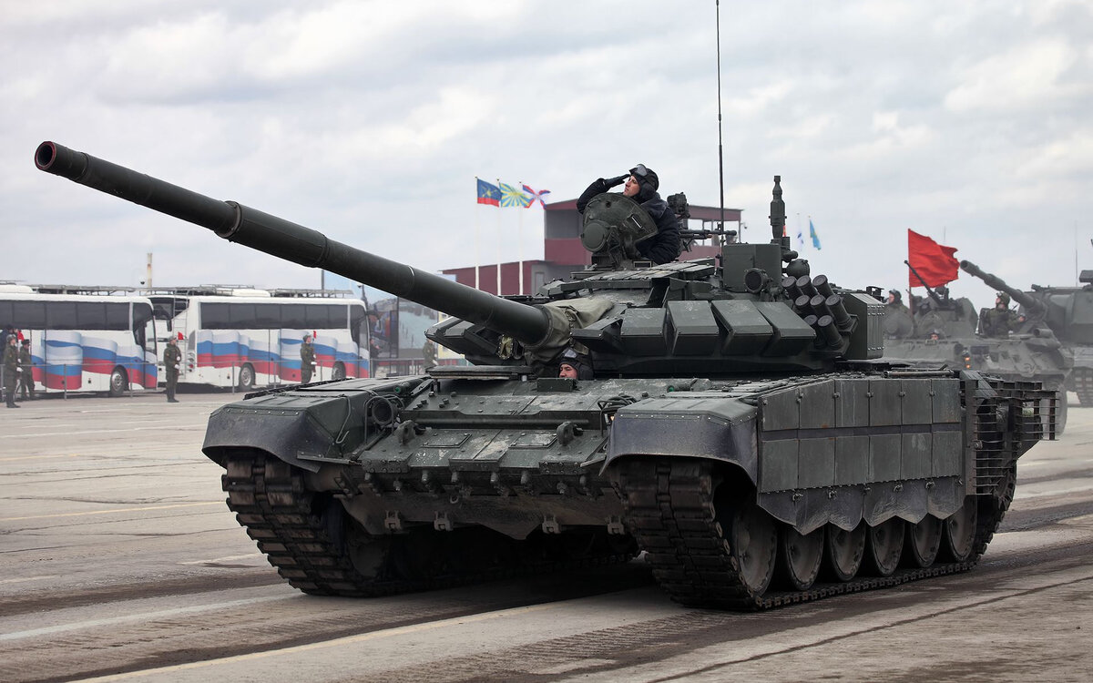 Основной боевой танк Т-72Б3 образца 2016 года. Фото с сайта: https://www.goodfon.ru/download/t-72b3-obraztsa-2016-g-armiia-rossii-tankovye-voiska-t-72/1920x1200/