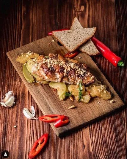 Куриная грудка в медово-соевом соусе