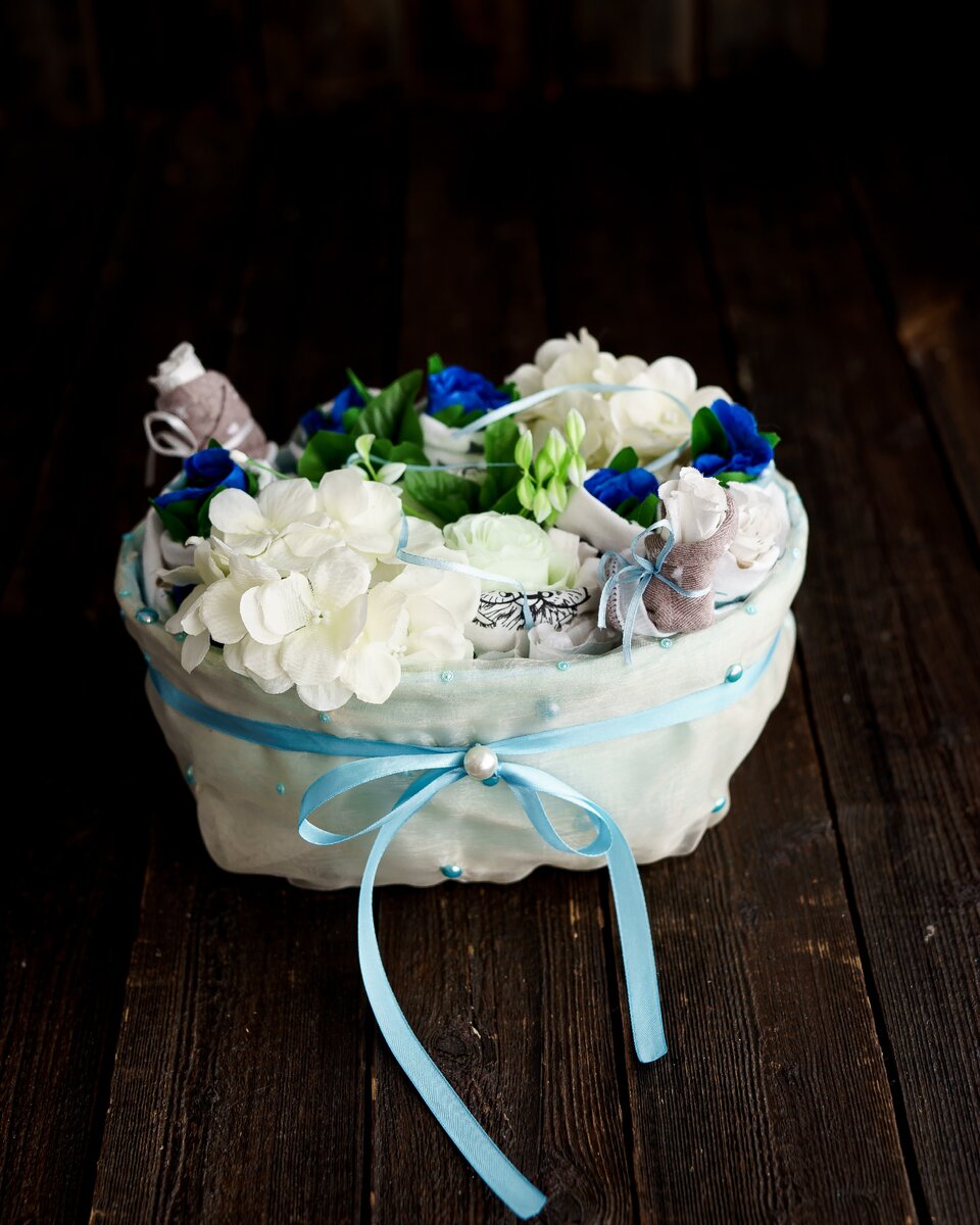 Подарочный набор с детскими вещами