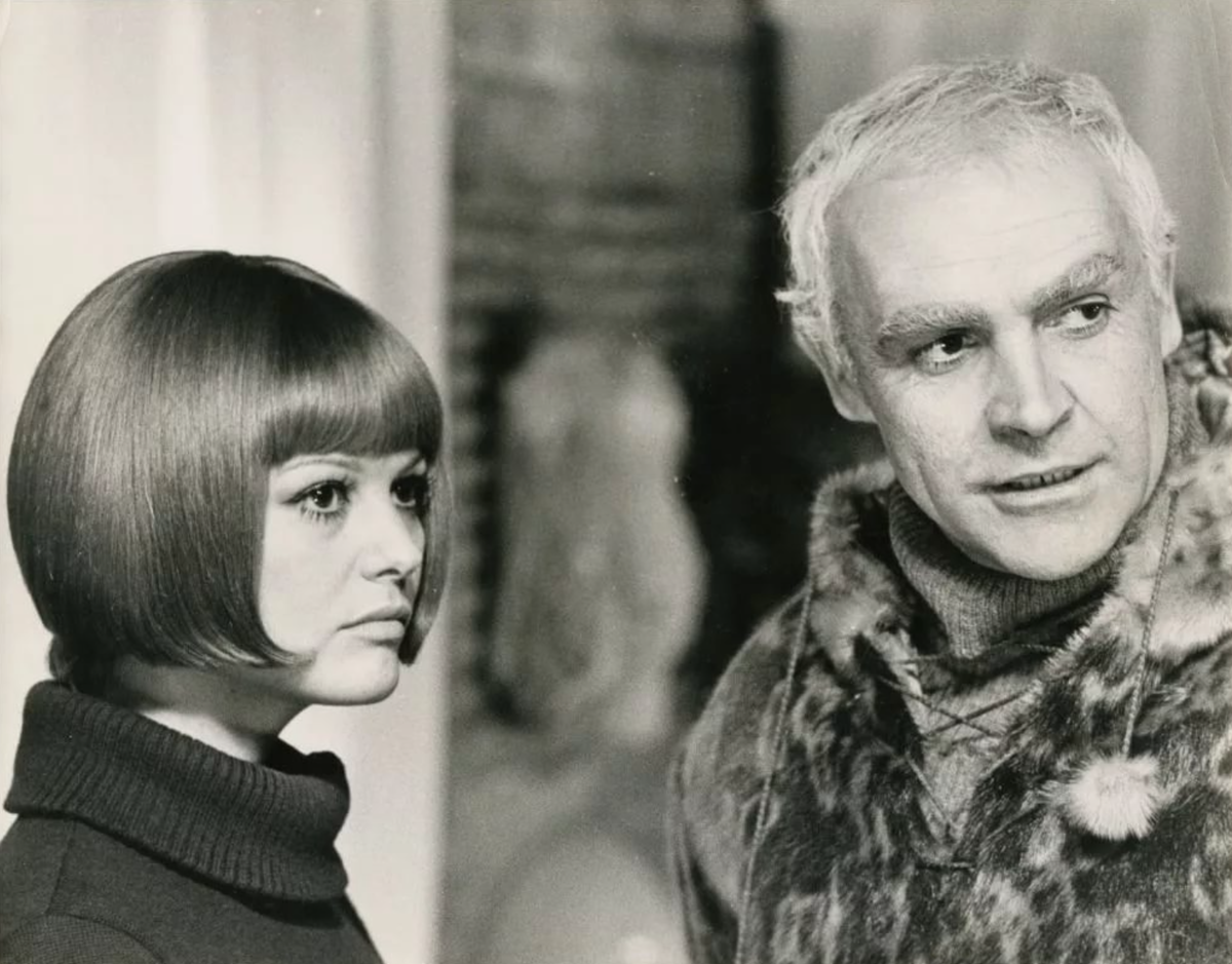 Клаудиа Кардинале и Шон Коннери. Кадр из фильма "Красная палатка" 