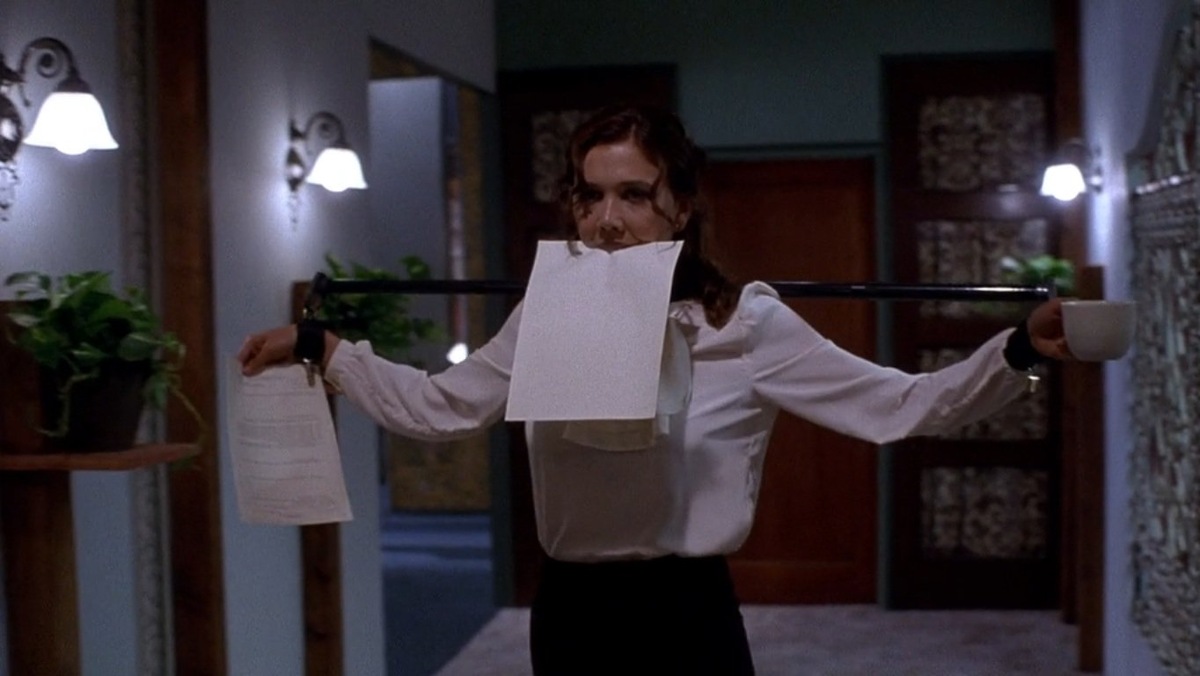 "Секретарша" (2001, реж. Стивен Шейнберг)