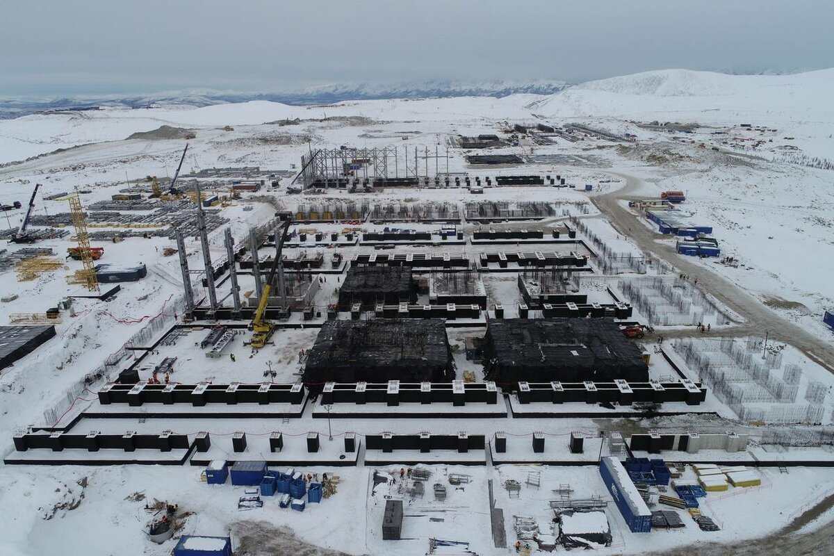 Строительство корпуса обогащения Удоканского ГМК. Источник: http://www.mekhanobr.com