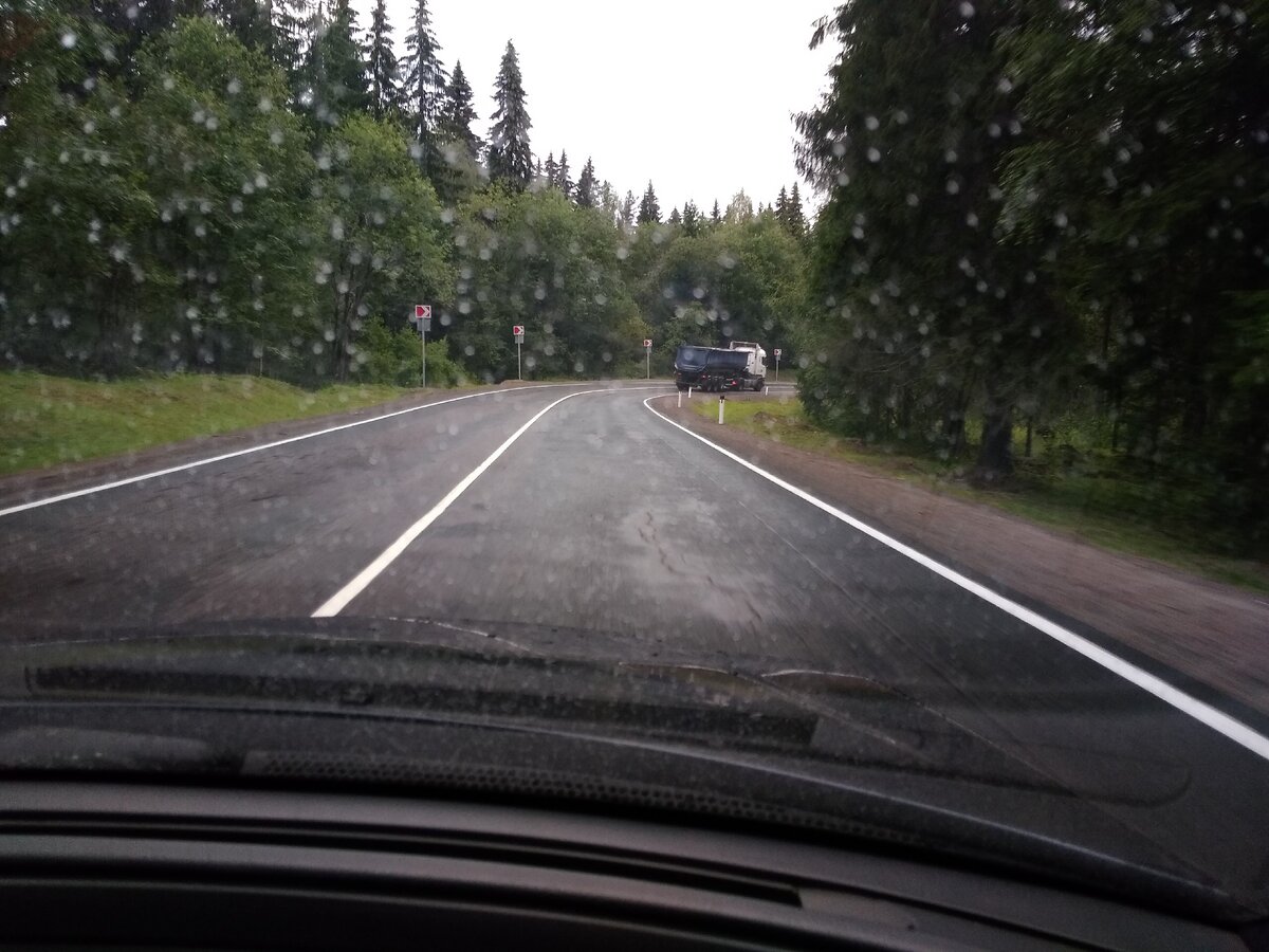 Едем от Приозерска на Сортавалу. Республика Карелия. 