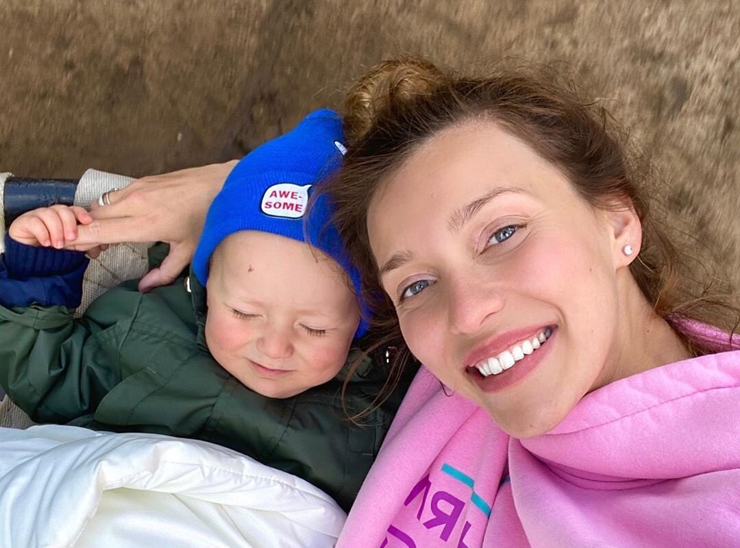 Регина Тодоренко с сыном Майклом (фото: instagram.com/reginatodorenko)