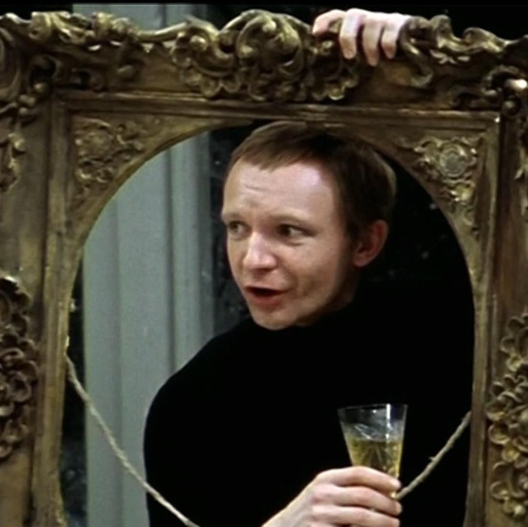 Андрей Мягков, кадр из х/ф "Ирония судьбы, или С легким паром!"