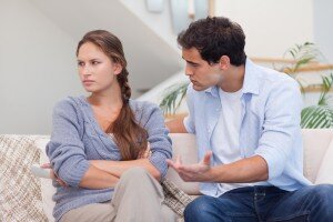 Как мужчине, так и женщине, нужно понимать потребности друг друга и стремиться их удовлетворить. Женщина должна понимать, в чем нуждается мужчина и стараться дать ему это, а мужчина должен стараться удовлетворить потребности женщины. В некоторых случаях это не просто сделать, но к этому необходимо стремиться. То есть такого быть не должно, когда все друг другу должны и никто никому ничего не должен, когда каждый живет для себя и не думает о своем партнере. И тем более не должно быть такого, когда мужчина и женщина пытаются навешать друг на друга массу обязательств и настаивают на их исполнении. Если мужчина и женщина решили паразитировать друг на друге – никаких нормальных отношений у них не получится. Зато скандалов, ссор и взаимных обвинений, будет предостаточно. Так что даже и пытаться не стоит что-то построить с таким подходом к отношениям. Вы или меняетесь и перестаете быть эгоистом, эгоисткой, или довольствуйтесь теми отношениями, при которых комфортно жить просто не получится. Поэтому внимательно присматривайтесь к целям и желаниям своего партнера, чтобы понять, чего он или она от вас хочет и что вам от него или нее следует ожидать. Вполне возможно, что помимо основных потребностей, вашему мужчине или вашей женщине еще много всего от вас нужно. И о своих целях и желаниях хорошенько подумайте, чтобы не требовать от своего партнера слишком многого, а стараться получить от него только то, что вам действительно нужно. Я сейчас не говорю о желаниях и мечтах мужчины и женщины, которые нужно пытаться удовлетворить, ибо желаний у людей бесконечное множество, и их все удовлетворить невозможно. Но о нормальных, естественных потребностях друг друга, обязательно подумайте – подумайте о том, как их удовлетворить. Пусть не все ваши ожидания от отношений оправдаются, но если вы умный человек – умная женщина или умный мужчина, вы не станете предъявлять к своему партнеру, партнерше, завышенные требования. Но еще раз повторю – минимальные потребности людей обязательно должны быть удовлетворены! Иначе, большого смысла в серьезных отношениях нет. Серьезные отношения – это ответственность, а ее не каждый готов на себя взять. А если люди не хотят брать на себя ответственность друг за друга и не планируют что-то делать друг для друга, тогда и отношения у них будут хрупкими, нестабильными, и вообще бессмысленными. Зачем строить отношения с человеком, если ты не собираешься ничего для него делать, и если ждешь от него того, чего он или она дать тебе не могут? Можно и без серьезных отношений в таком случае обойтись. Для удовлетворения той же потребности в сексе, отношения, в принципе, необязательны. Ну а что касается других потребностей, для удовлетворения которых мужчины и женщины строят отношения друг с другом, то о них будет сказано в следующей публикации...