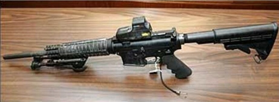 Карабин Bushmaster XM15 E2, из которого был застрелен Джеймс Мартин.