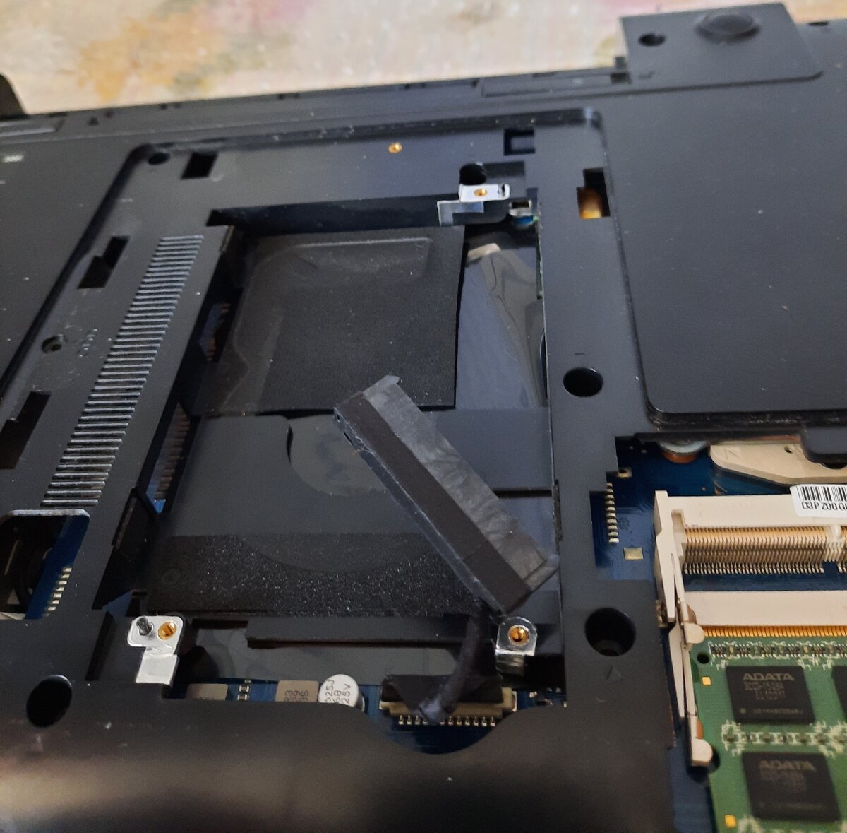 Ноутбук Samsung NP300E5C. Невозможность апгрейда со съемным процессором ...