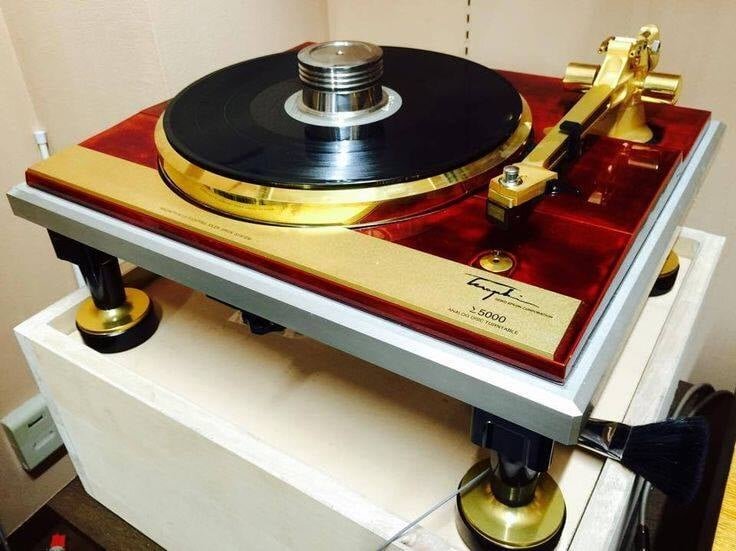 Самые раритетные проигрыватели винила - все грани аналога | Hi-Fi.ru | Дзен