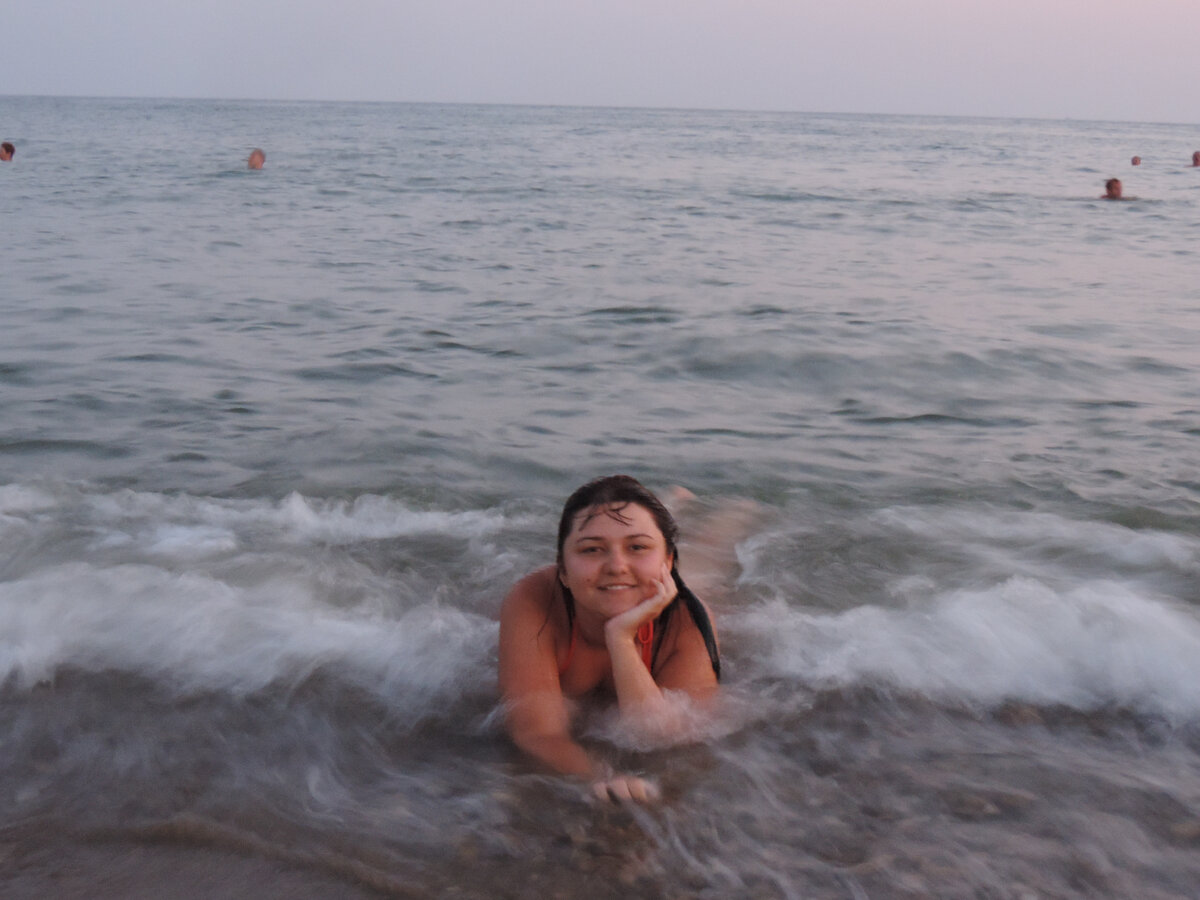 Переезд от Геленджика до Сочи занял больше суток. Решили остановиться ...