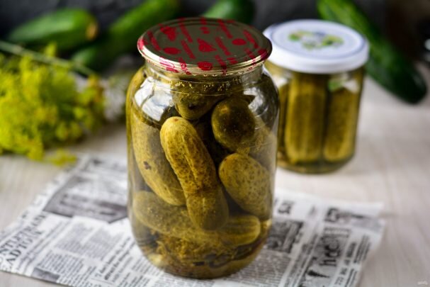 Я очень люблю маринованные огурчики, поэтому и делюсь с вами рецептом.