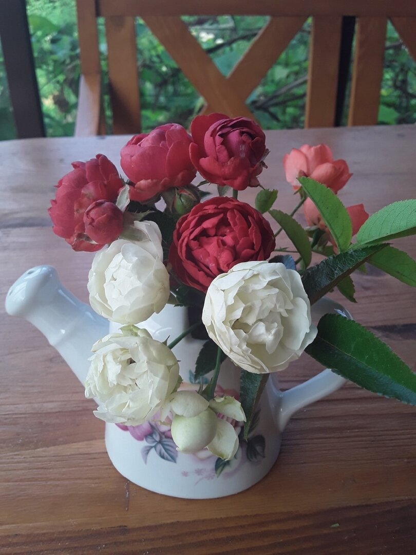 И даже срезалась на букеты