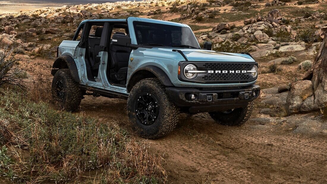 Ford Bronco настоящий снаряд для джиперов, но не думайте, что у него нет дверей 