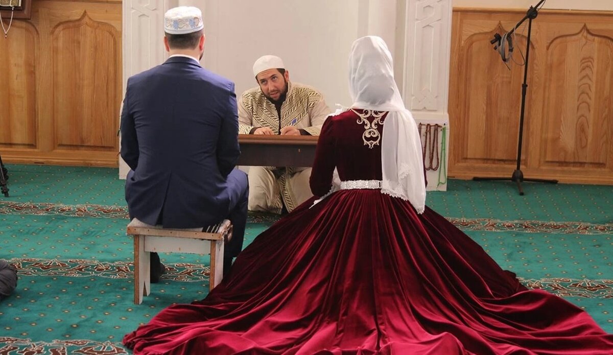 Мусульманский брак. источник:Яндекс.Картинки