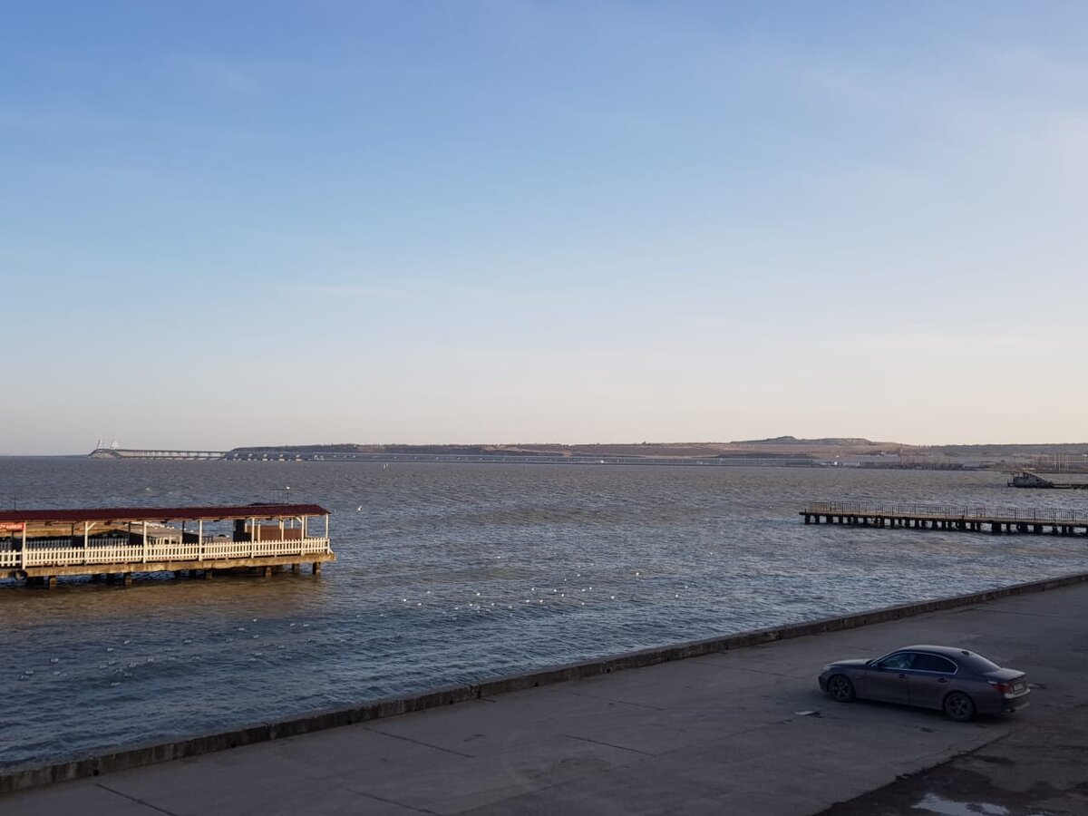 Керчь. Центральная набережная. Фото Анна Карпенко. 