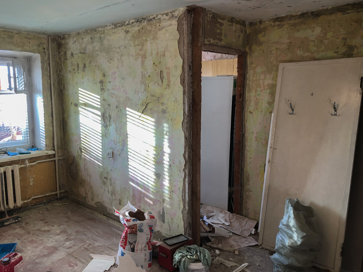 На данном снимке вы можете обнаружить тот самый пакет ротбенда, без двух небольших кошвиков, который я выручил на Шарташском рынке у мужичка, за 400 рублей.