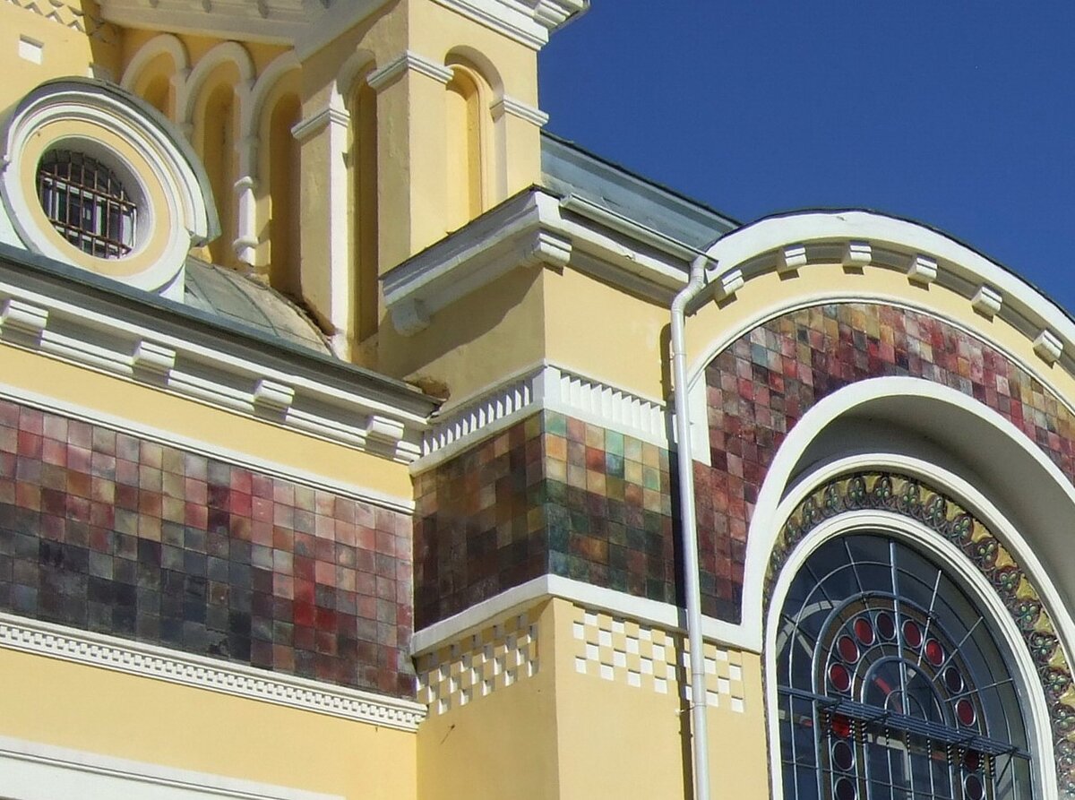 Керамический фриз церкви Андрея Критского в Ярославле, 1908 г.