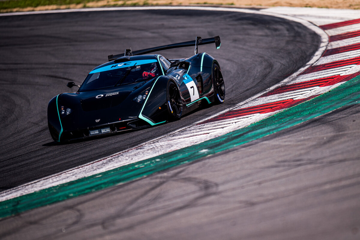 Marussia b1 gt