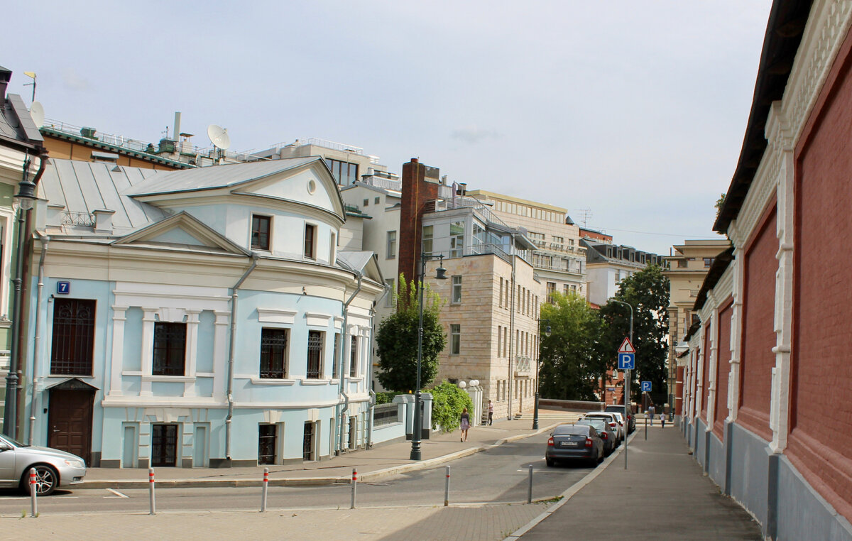 Остоженка. У Зачатьевского монастыря: architectstyle — LiveJournal