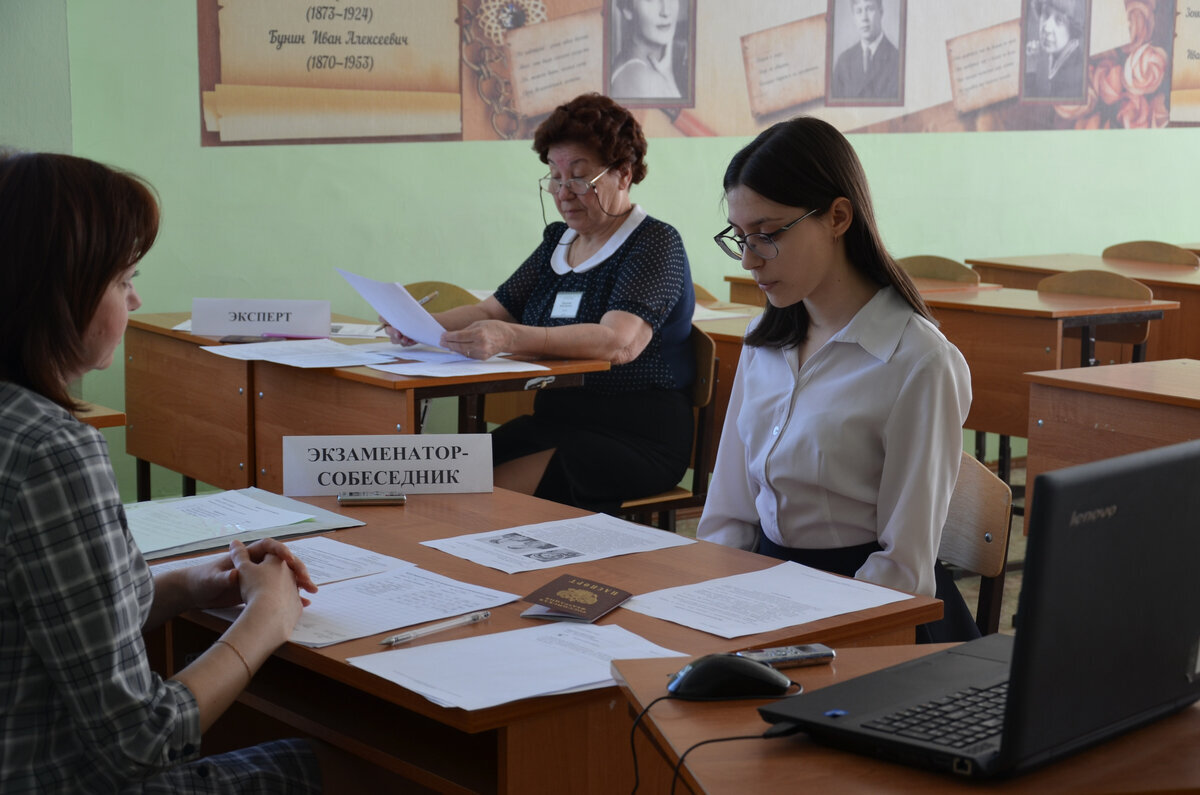 Препод валит на экзамене: что делать и как себя вести