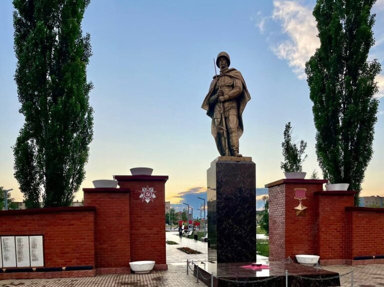    В Оренбуржье завершено благоустройство трех объектов по нацпроекту Андрей Севостьянов