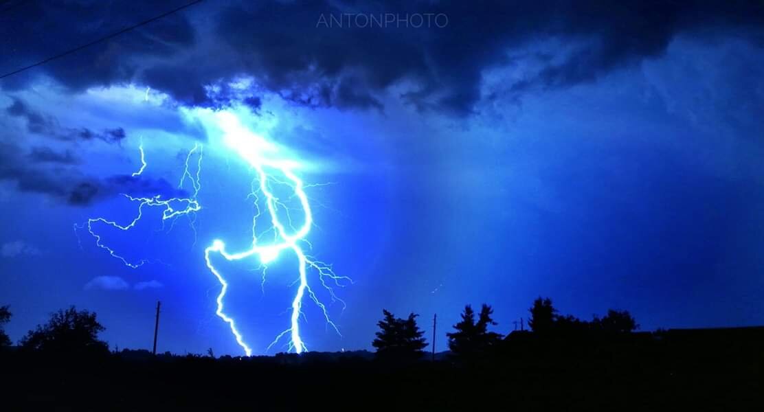 Молния Зиг заг