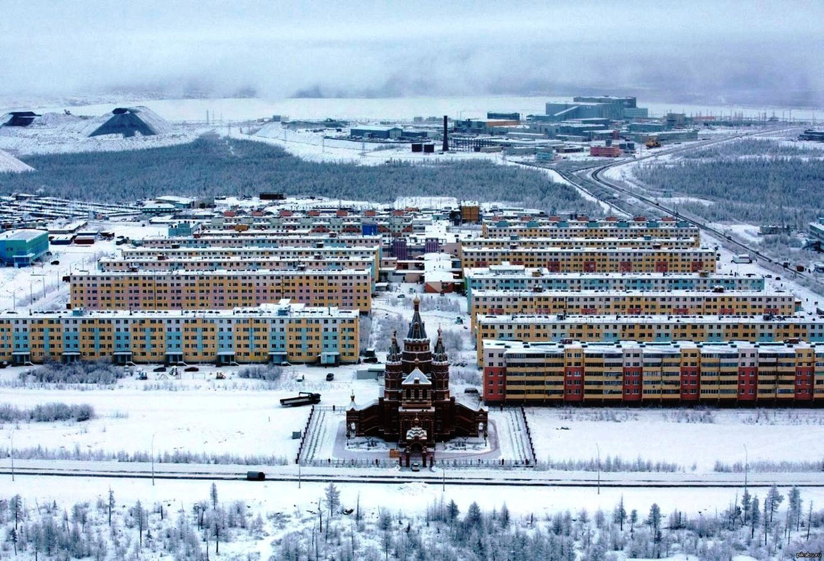 Удачный Республика Саха Якутия. Удачный поселок Саха.