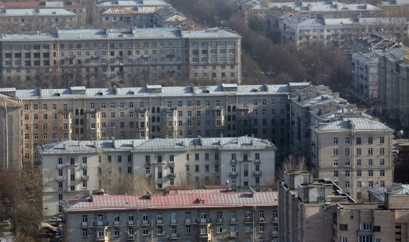 Старички еще стоят своих денег...