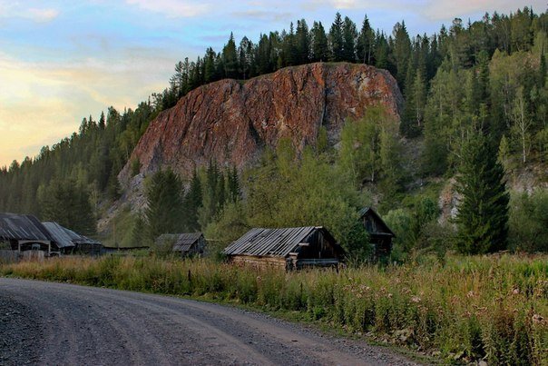 Деревня в тайге.