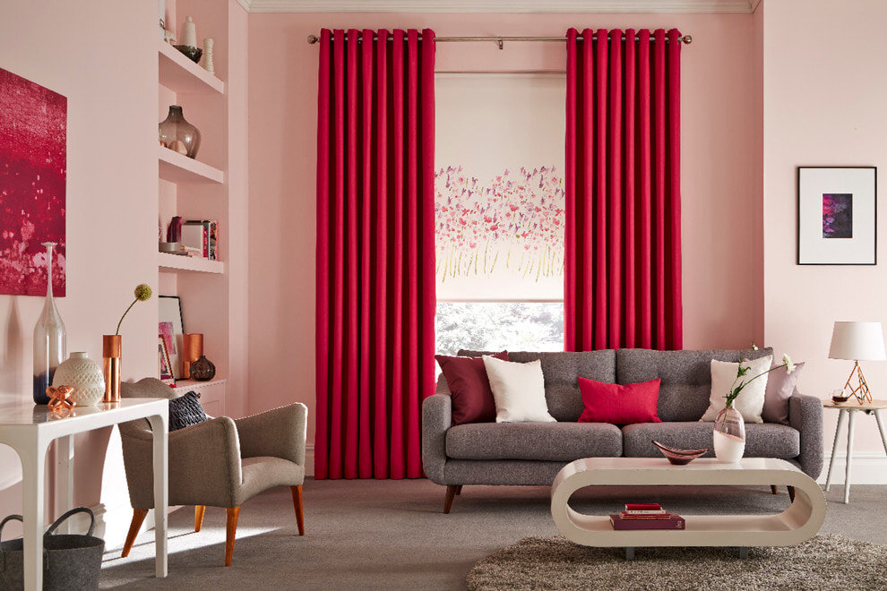 фото с http://berkem.ru/wp-content/uploads/2019/06/krasnye-shtory-idei-oformleniya.jpg