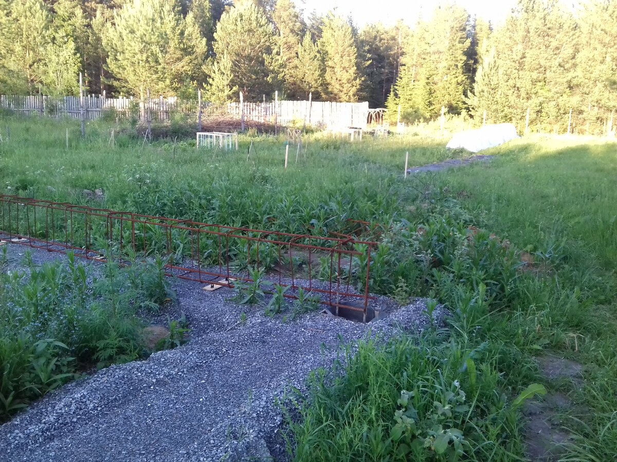 Для фиксации зазора использовали фиксаторы-звездочки на 50 мм