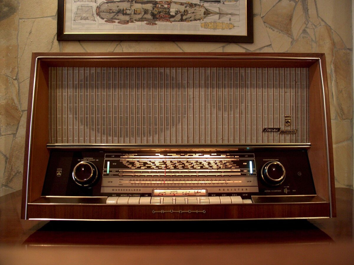 Grundig 5295 Stereo, стильный немецкий ламповый радиоприемник начала 60 ...